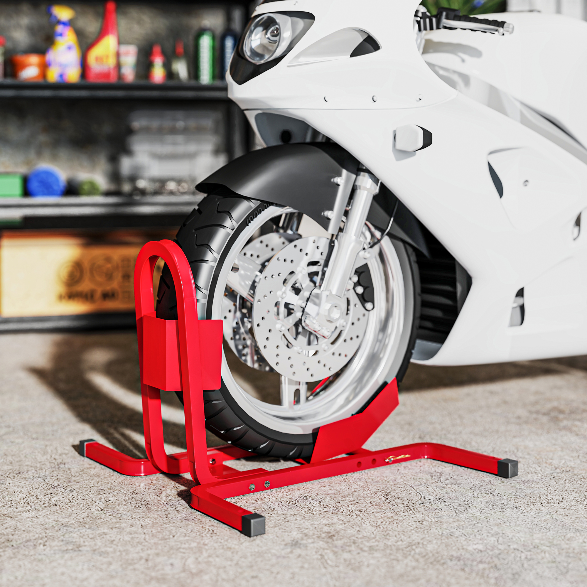 Una motocicleta blanca está en un soporte rojo en un garaje.