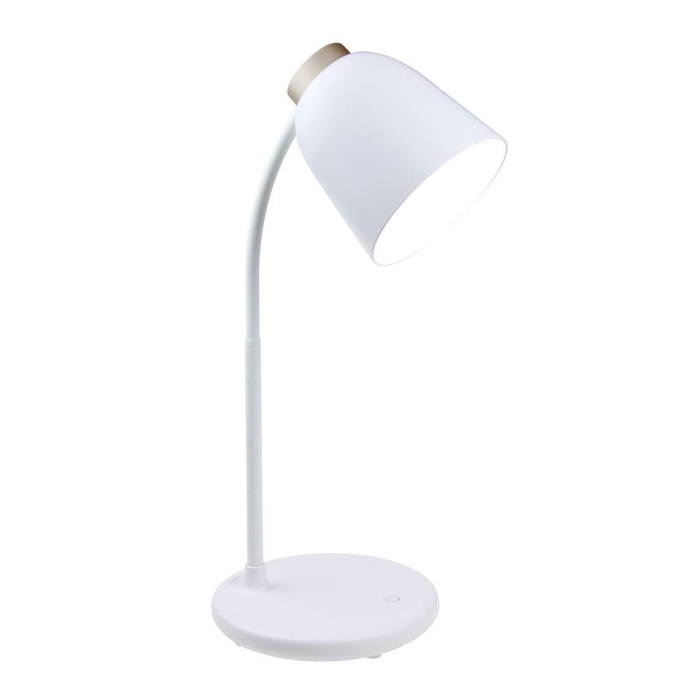 Una lámpara de escritorio blanca con brazo flexible y base redonda.