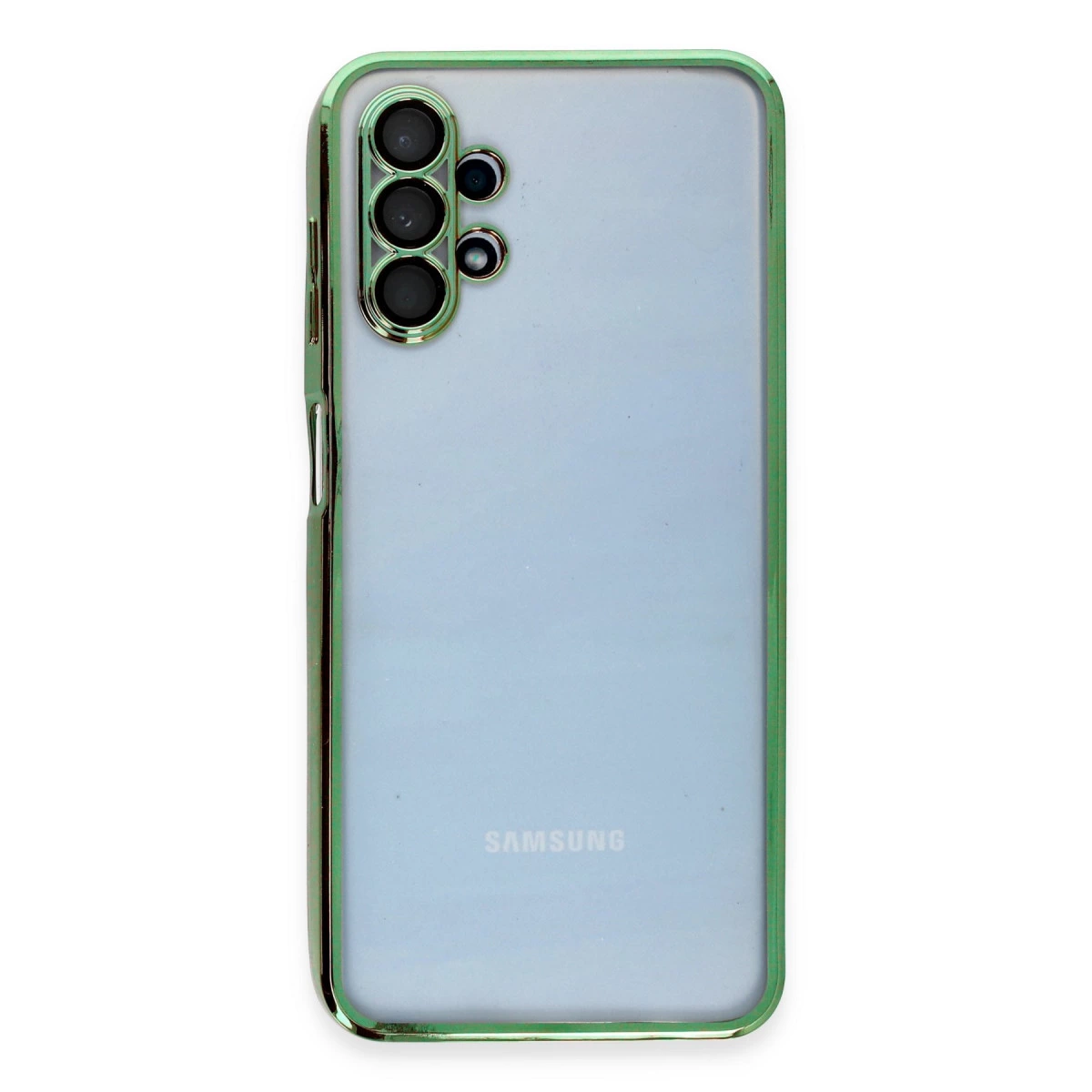 Üç kameralı, yeşil kasalı, açık mavi Samsung telefon.