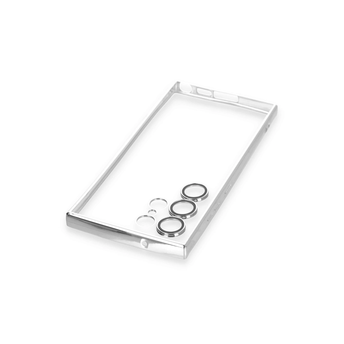 Üç metalik kamera lens halkası bulunan şeffaf telefon çerçevesi.