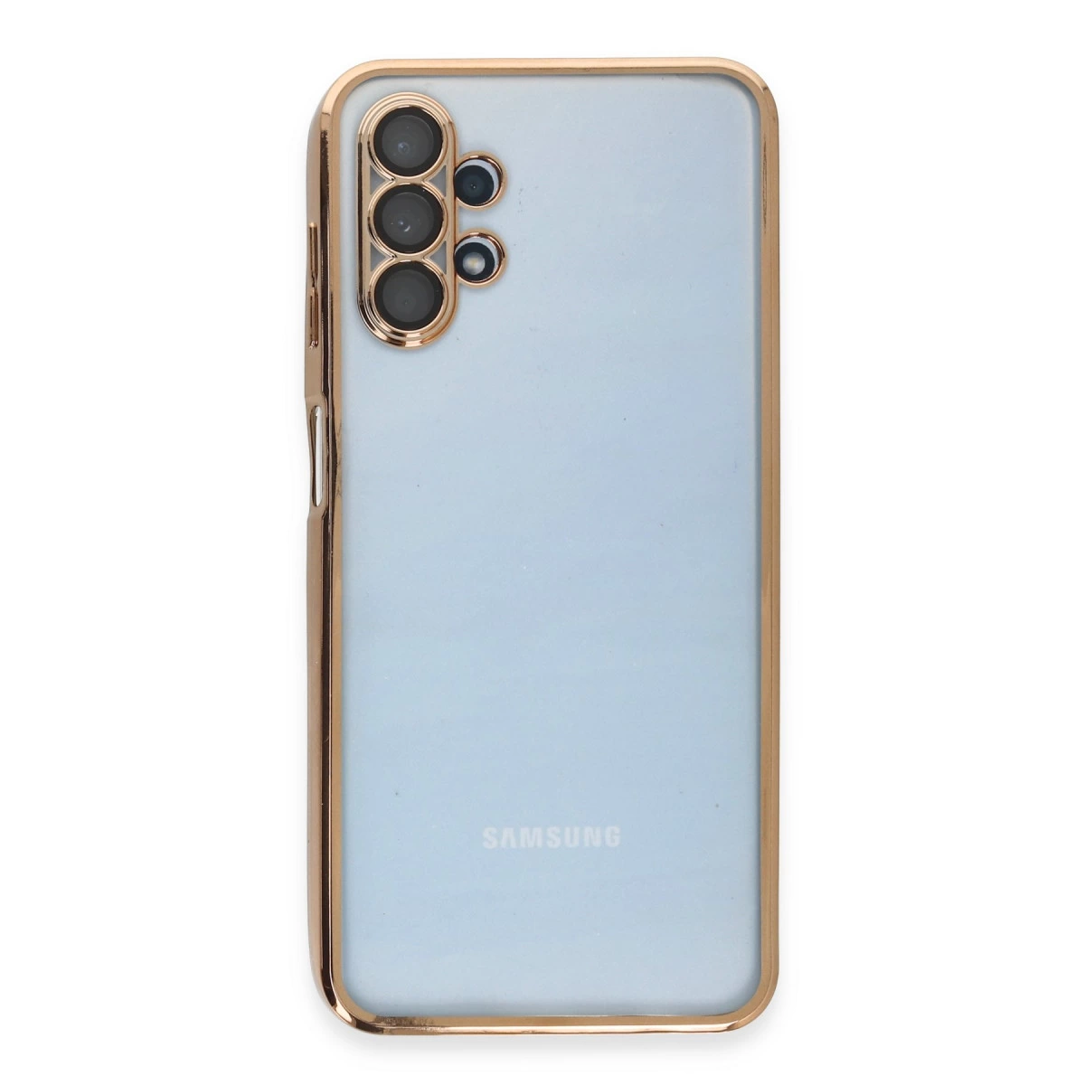 Sol üstte üç kamera lensi bulunan altın kenarlı açık mavi telefon kılıfı.