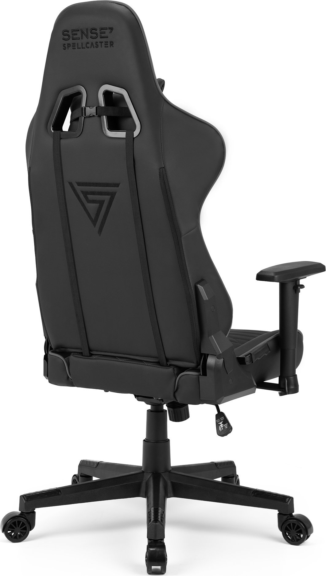 Silla gamer negra con ruedas, respaldo y reposabrazos ajustables.