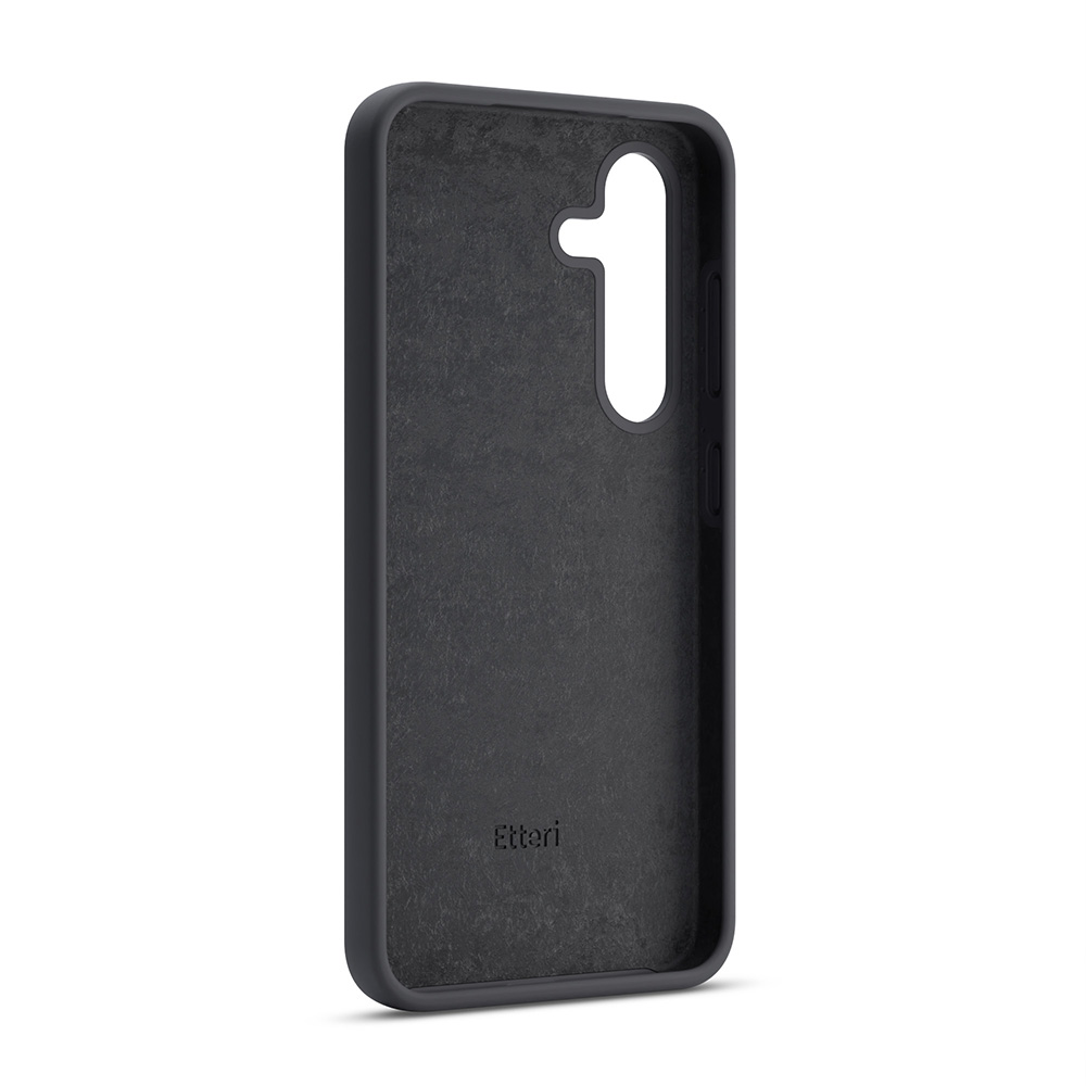 Ciemnoszare etui na telefon z wycięciem na aparat i logo na białym tle.