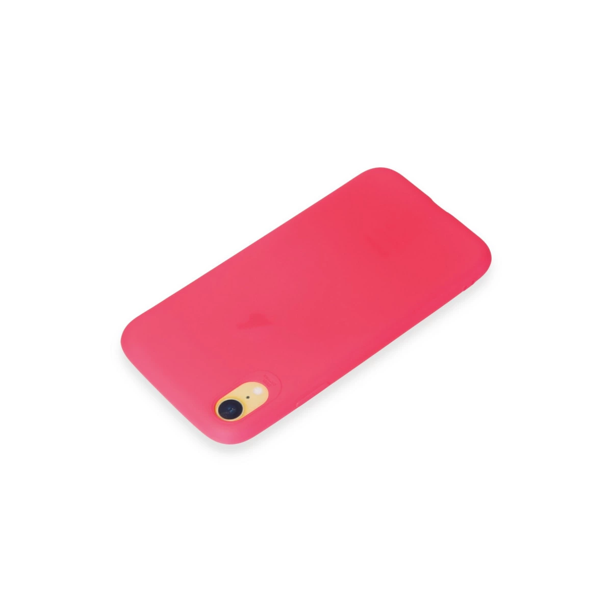 Arkada kamerası olan pembe bir telefon, beyaz zeminde.
