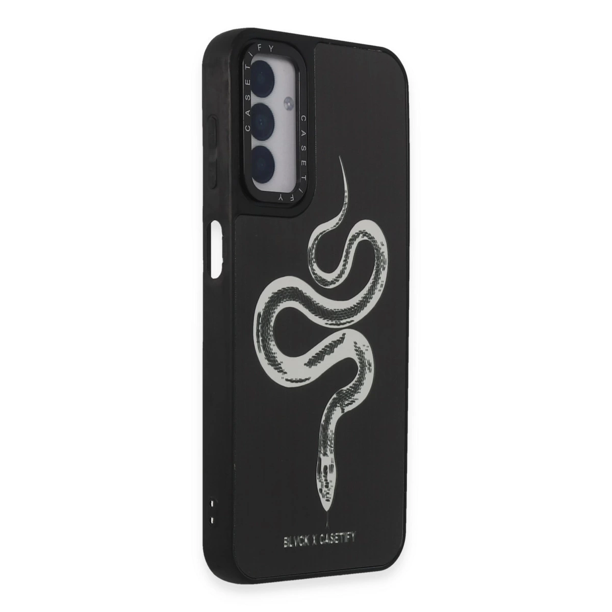 Beyaz yılan illüstrasyonlu ve kamera kesikli siyah telefon kılıfı.