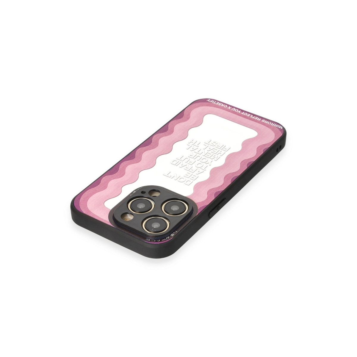 Pembe bir telefon kılıfı üzerinde "RUH SAĞLIĞINIZI ÖNCELEMEYE KORKMAYIN" yazısı.