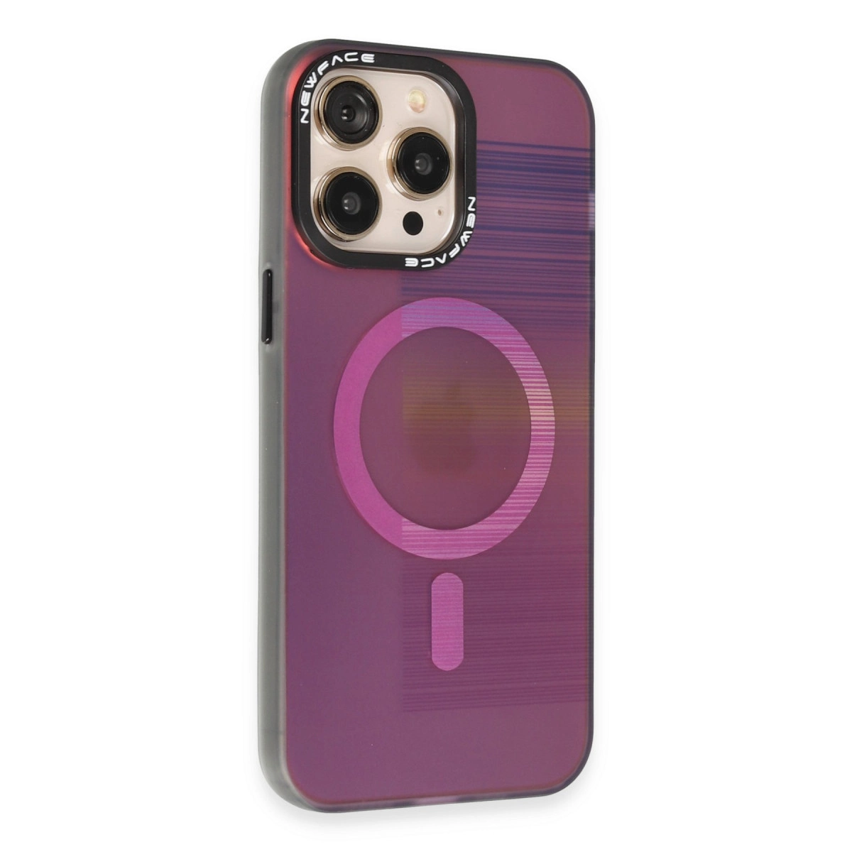 Kamera modüllü ve manyetik şarj halkalı mor iPhone kılıfı.