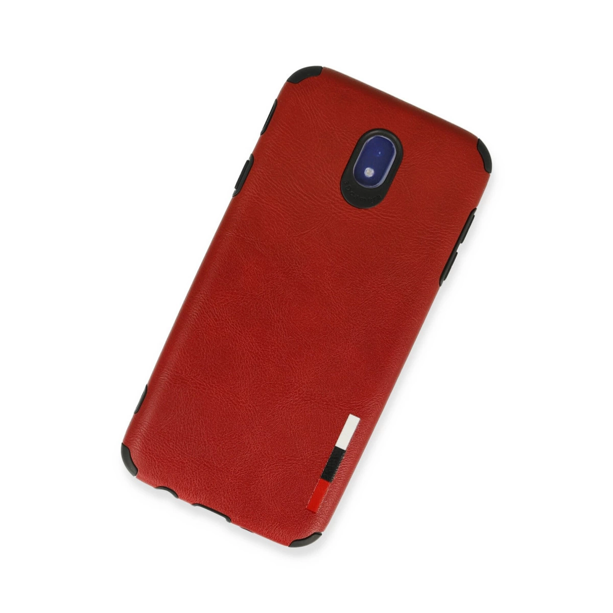Siyah çerçeveli, kamera açıklıklı, şerit detaylı kırmızı telefon kılıfı.