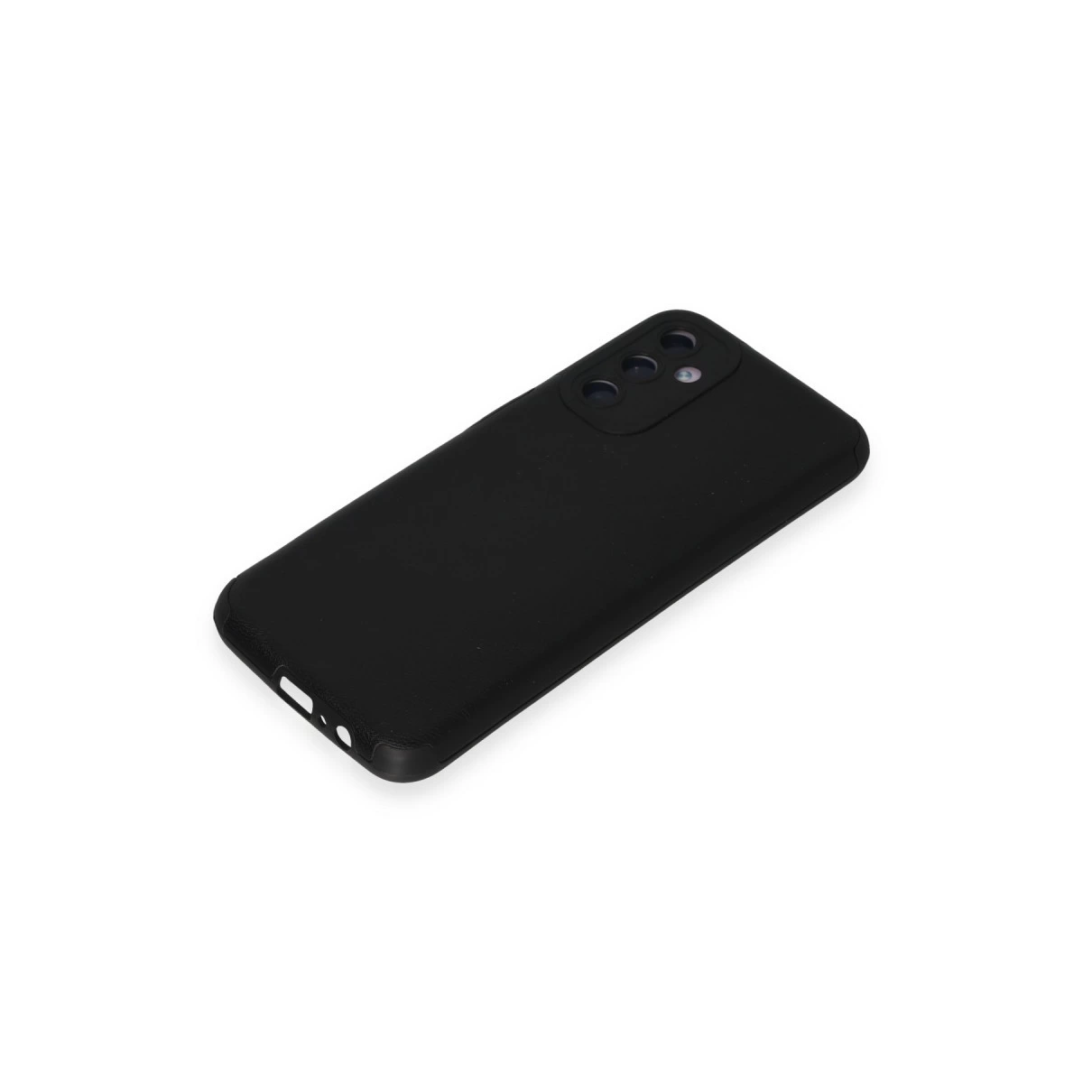 Arkada üç kamera lensli siyah telefon kılıfı, beyaz arka planda.