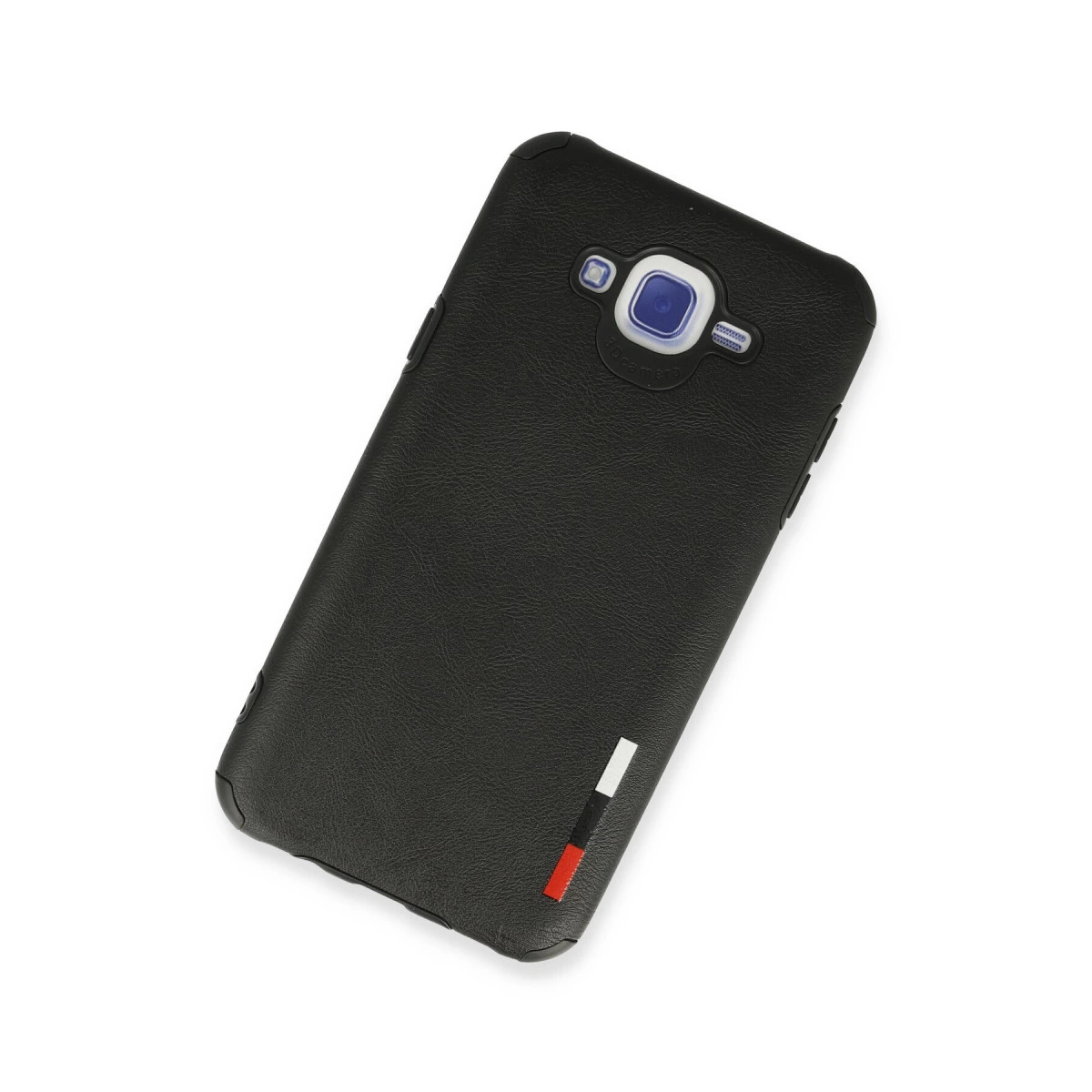Kamera ve üç şeritli (kırmızı, beyaz, siyah) siyah telefon kılıfı.