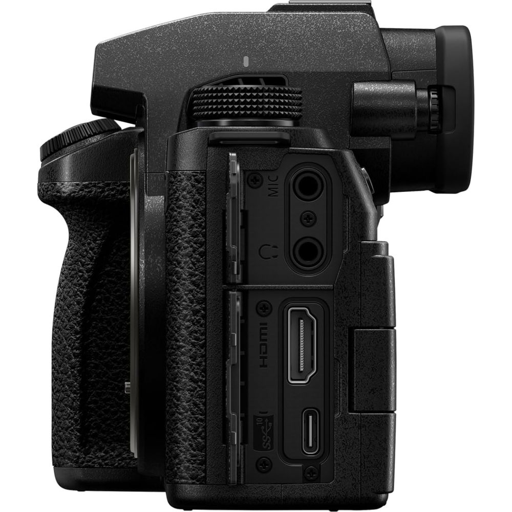 Seitenansicht einer schwarzen Kamera mit Anschlüssen: Mikrofon, Kopfhörer, HDMI, USB.