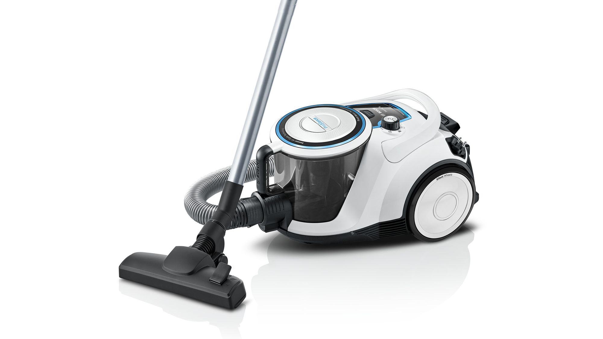 Biały odkurzacz Bosch z wężem i szczotką na białym tle.