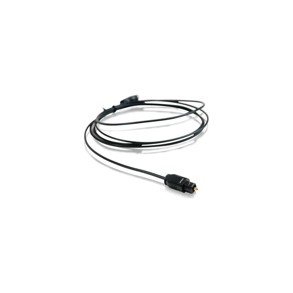 Ein schwarzes optisches Audiokabel mit Stecker auf weißem Hintergrund.