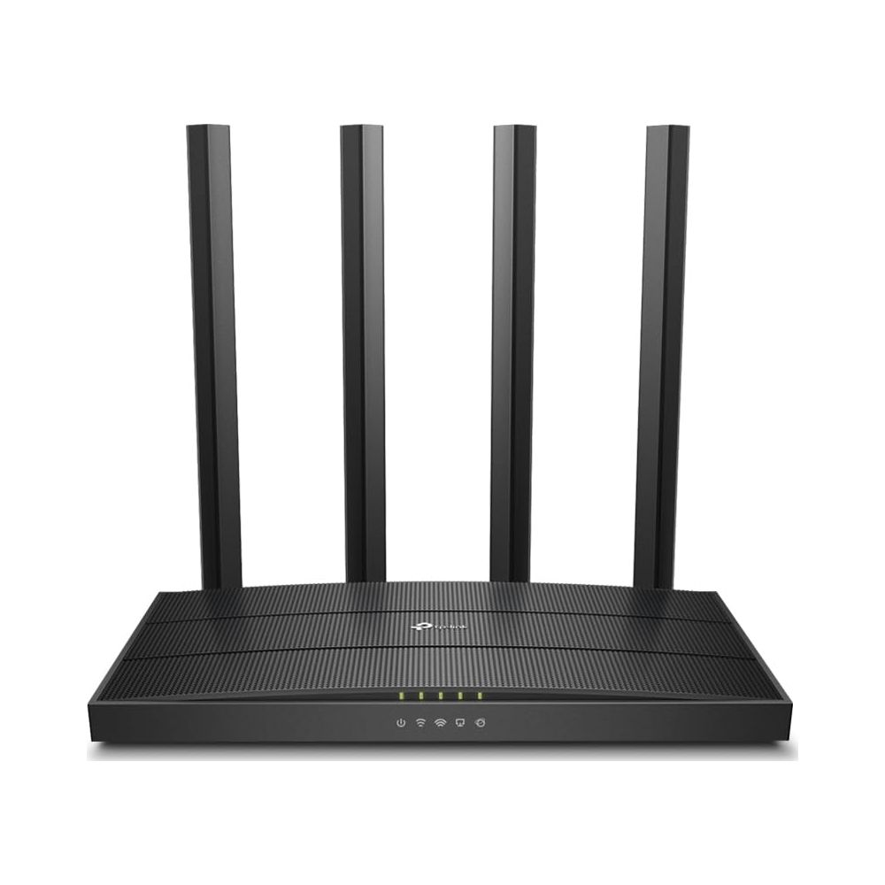 Routeur noir avec quatre antennes, sur fond blanc.