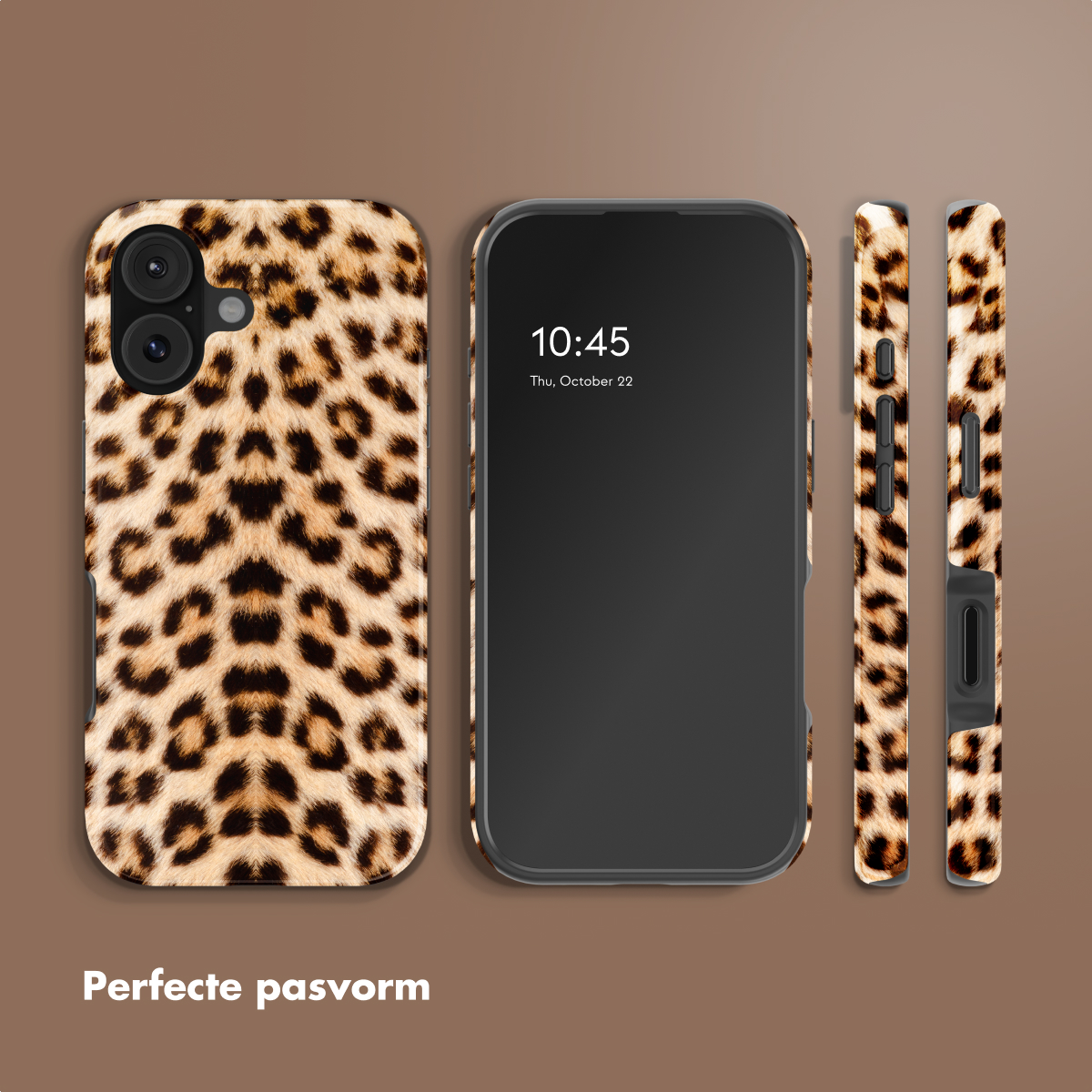 Custodia per telefono leopardata accanto a uno smartphone che mostra le 10:45.
