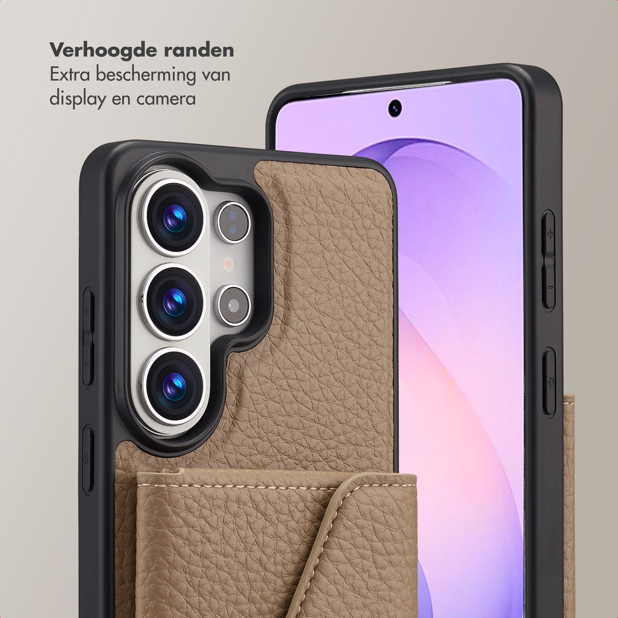 Bruine leren hoes voor smartphone met verhoogde randen.