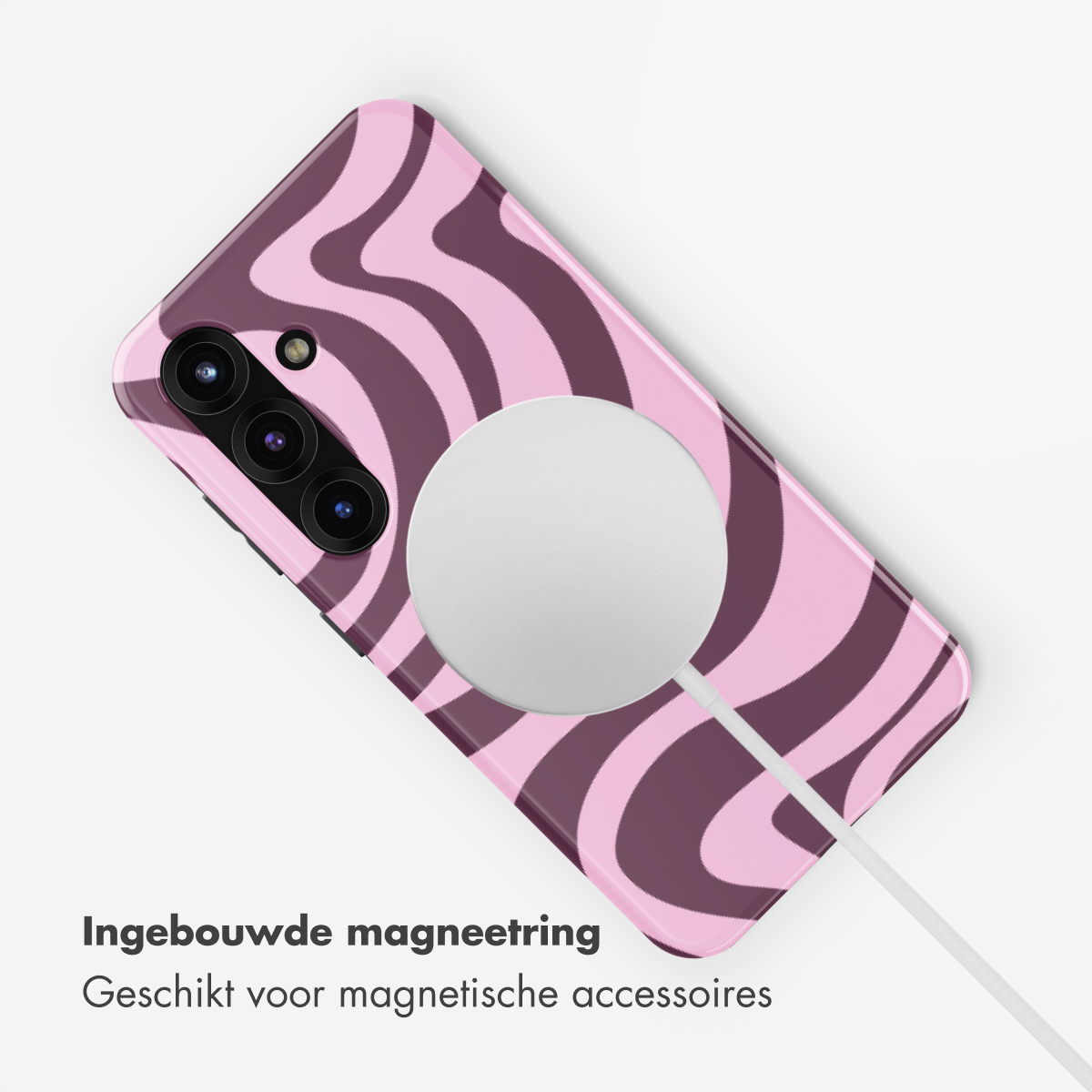 Roze telefoonhoes met bruine wervelingen, met camera en poort.