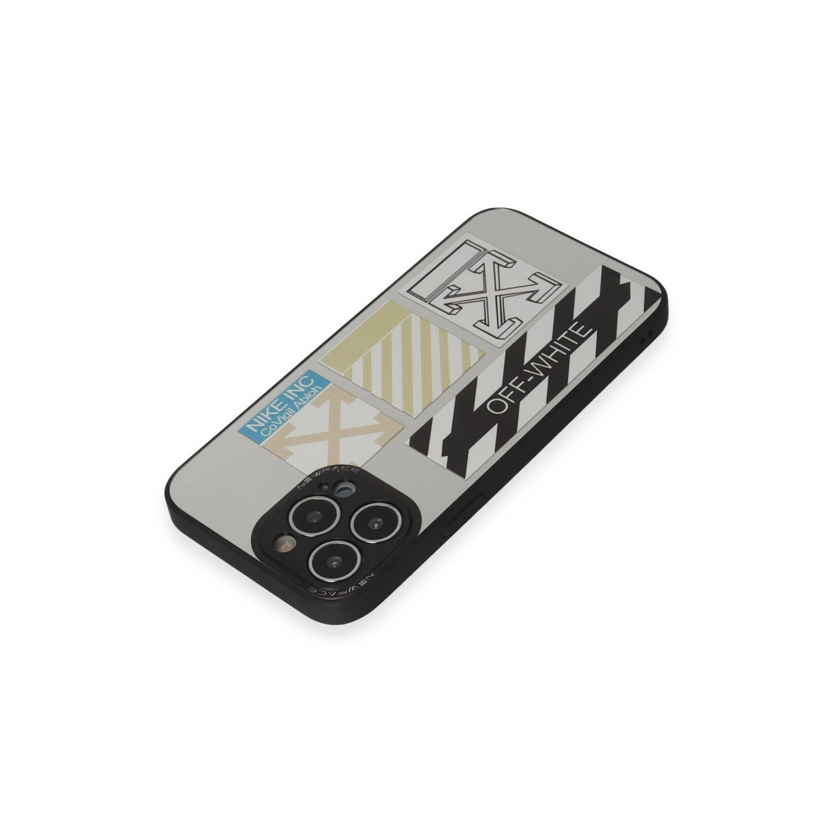 Nike ve Off-White logolu iPhone kılıfı, kamera görünümü.