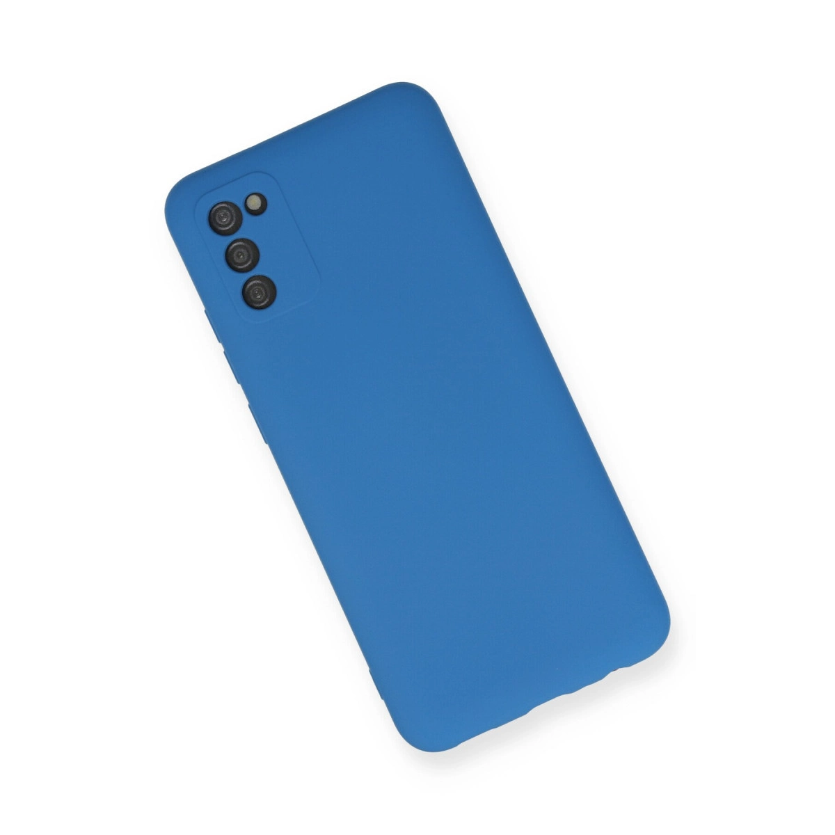 Arkada üç kamera lensi olan mavi bir telefon kılıfı.