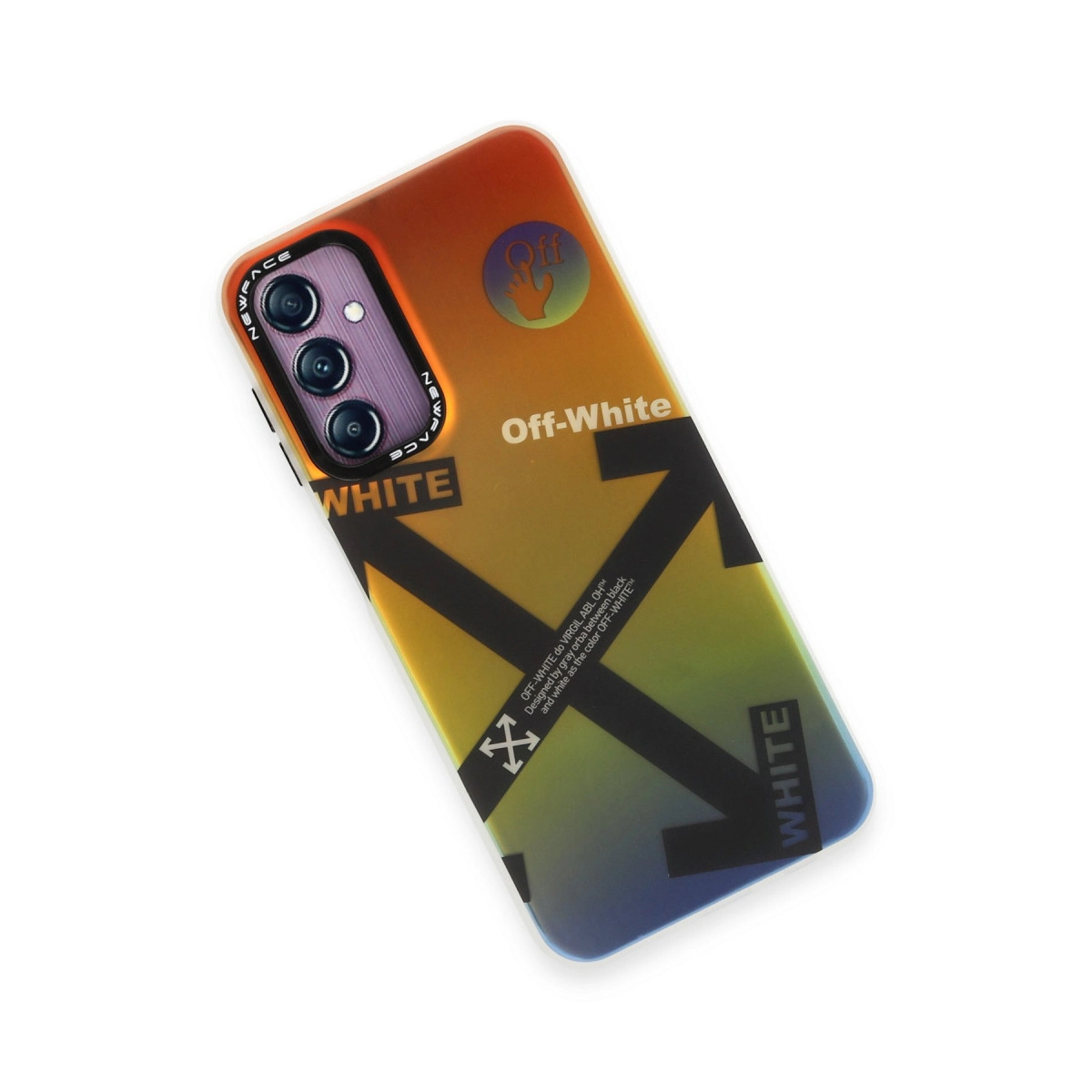 Turuncudan maviye gradyanlı, Off-White logolu ve oklarla süslü telefon kılıfı.