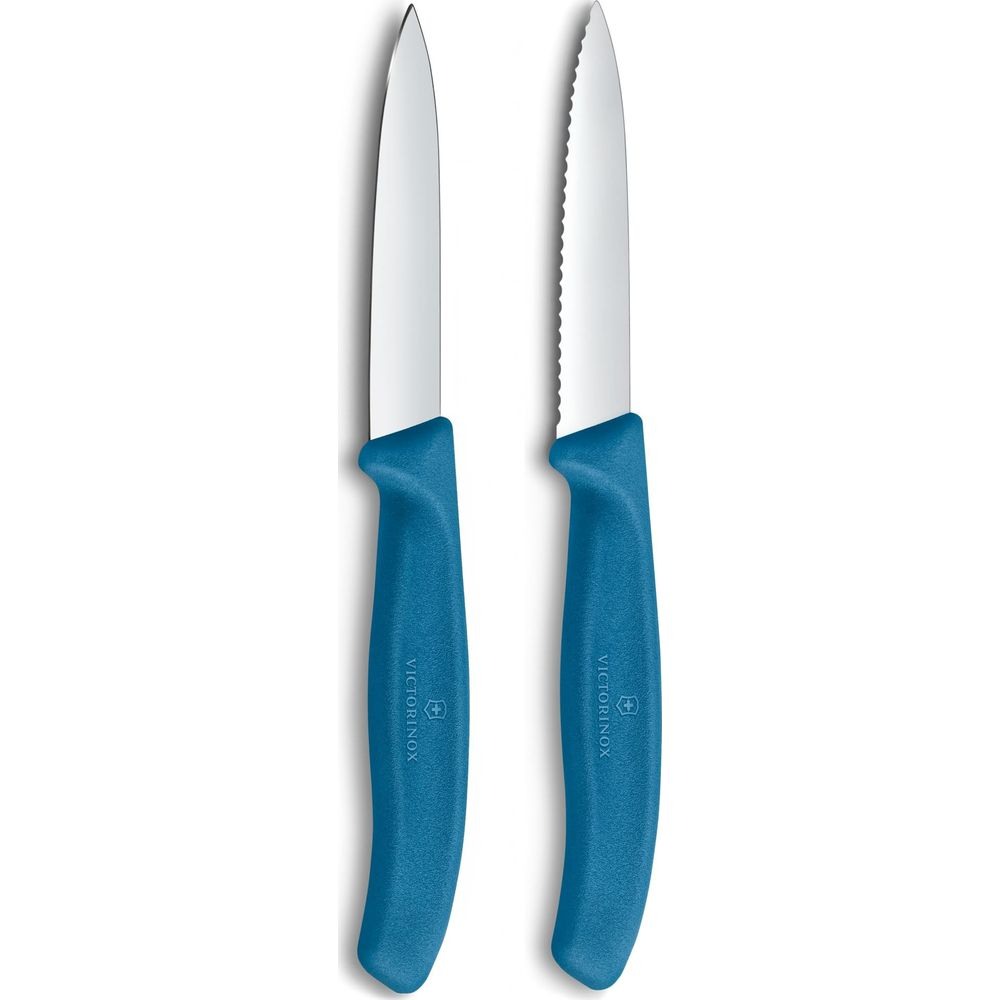Zwei Victorinox-Messer mit blauen Griffen, eines glatt, eines gezahnt.