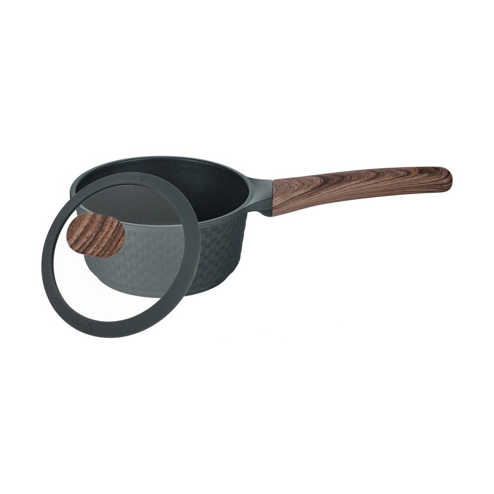 Casserole grise avec manche en bois et couvercle en verre.