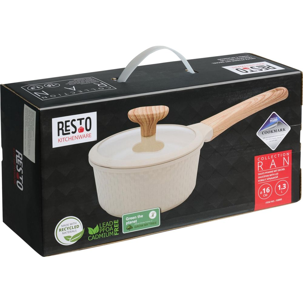 Une boîte de casserole de couleur crème avec une image de casserole, manche et couvercle en bois.