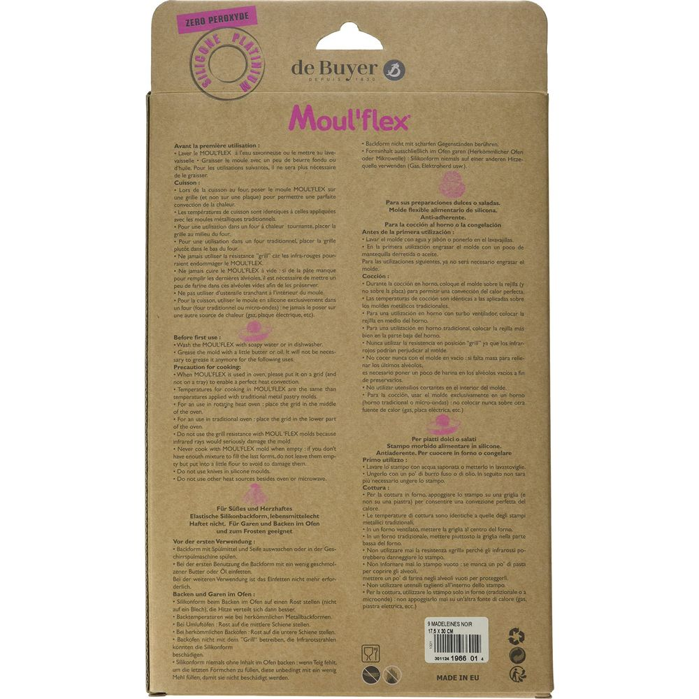 Verpackung für eine Silikonbackform mit Anleitungen in mehreren Sprachen.