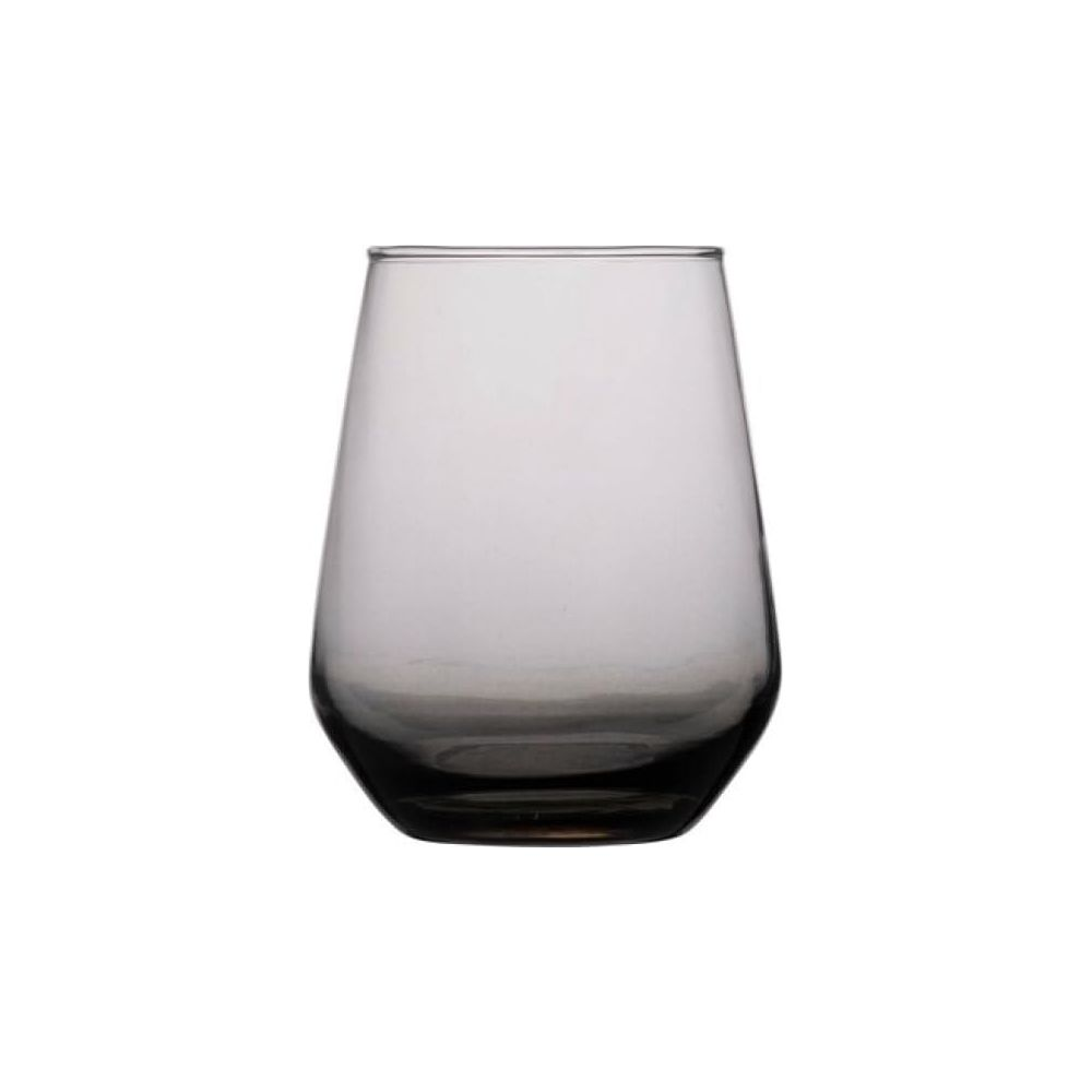 Ein graues Glas mit sechseckigem Boden.
