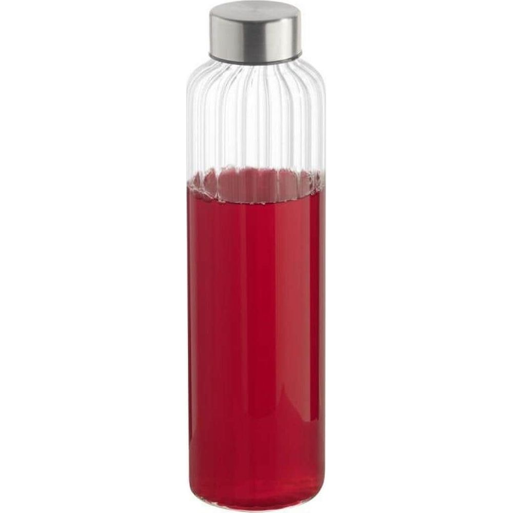 Eine Glasflasche mit gerippter Textur, gefüllt mit rotem Getränk.