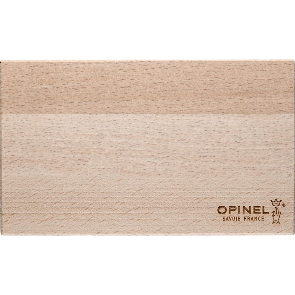 Ein hölzernes Schneidebrett mit dem Opinel-Logo und "Savoie France" auf der rechten Seite.