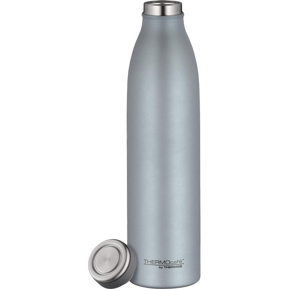 Eine silberne Thermosflasche mit silbernem Deckel daneben.