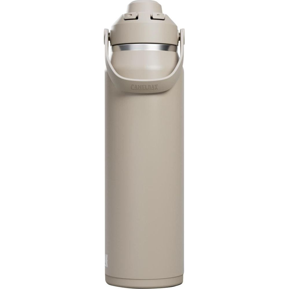 Eine beige Camelbak-Wasserflasche mit Griff und silbernem Ring am Deckel.