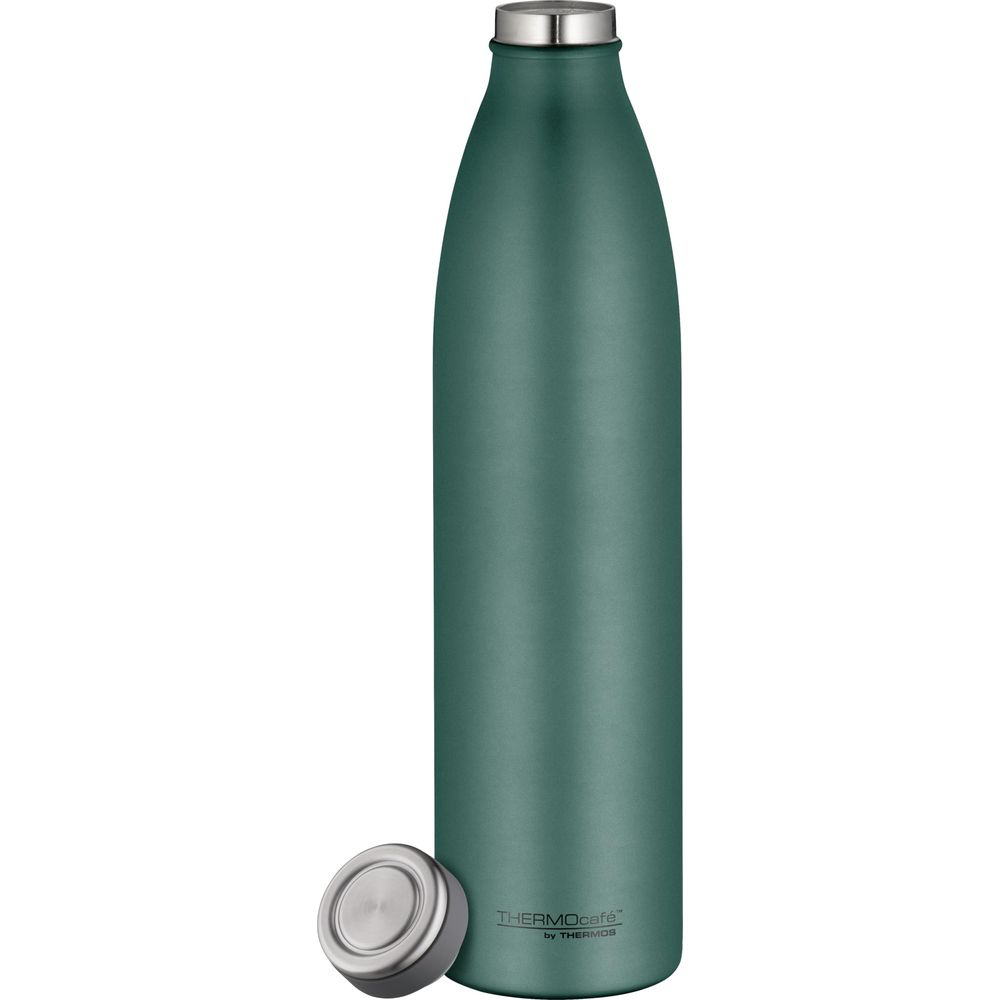 Eine dunkelgrüne Thermoskanne mit silbernem Verschluss, die aufrecht steht.