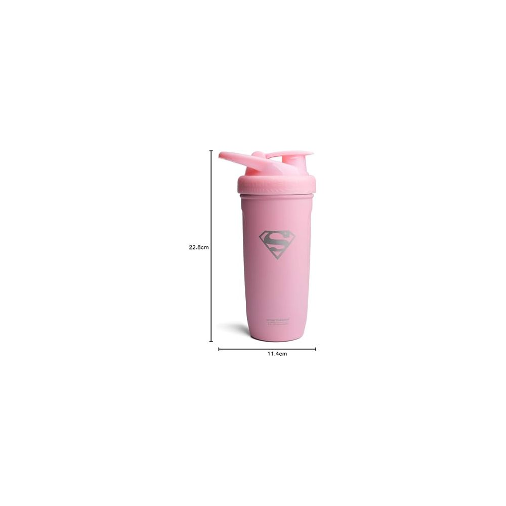 Eine rosafarbene Wasserflasche mit Superman-Logo und Messskala.