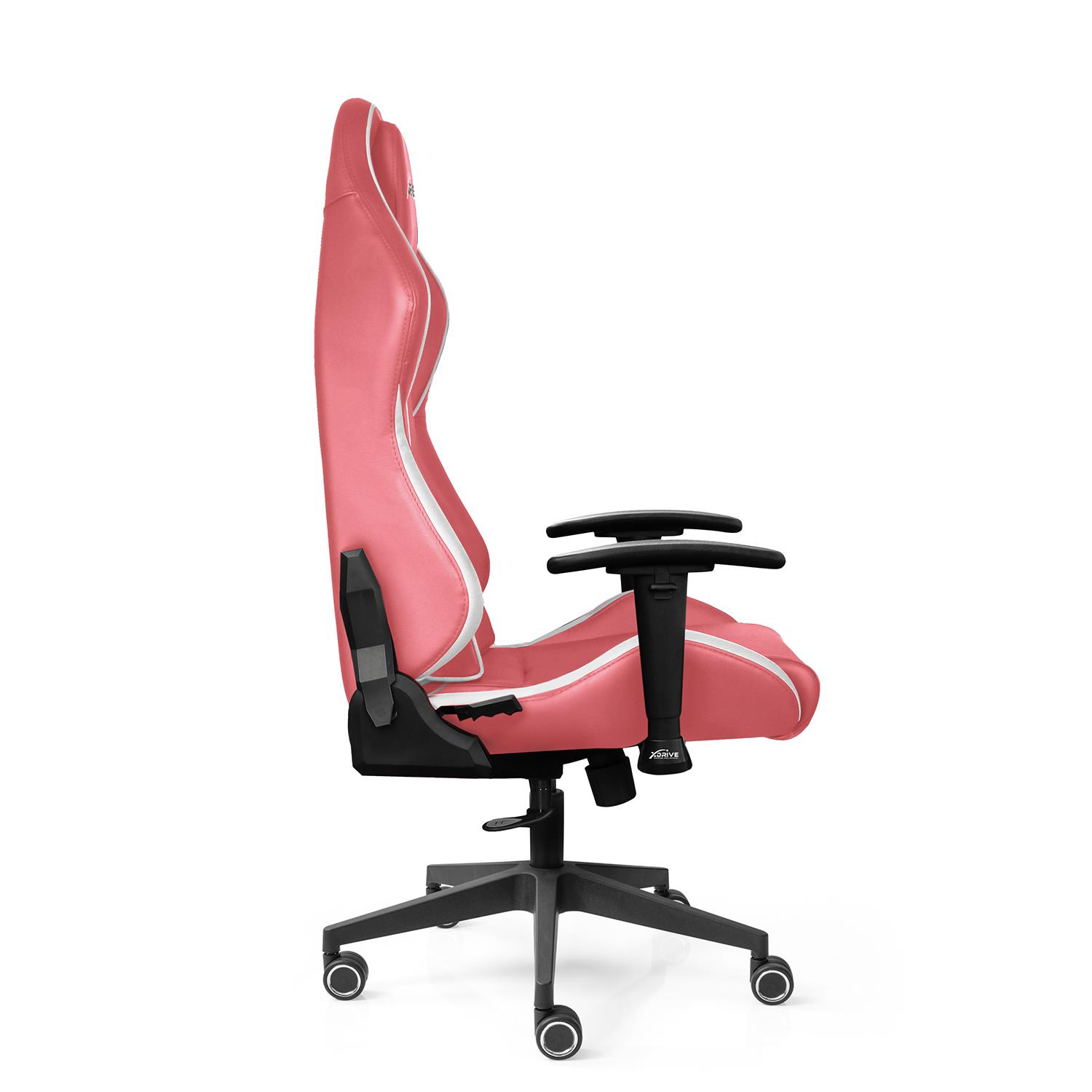 Beyaz vurgulu, kolçaklı ve tekerlekli mercan pembe oyuncu koltuğu.