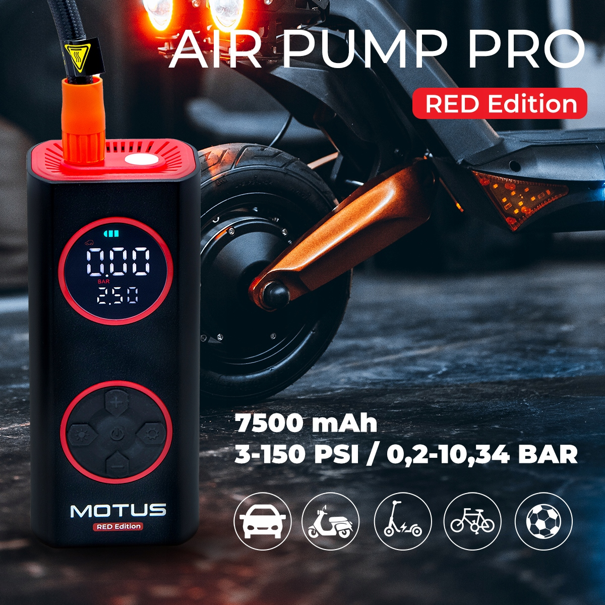 Motus Air Pump Pro: Czarny kompresor edycja czerwona, zbliżenie z hulajnogą elektryczną w tle.