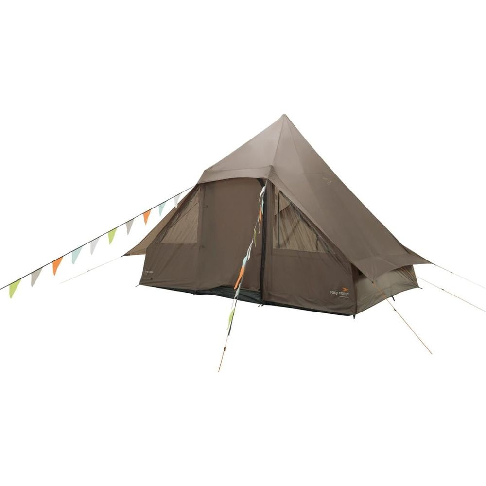 Una tenda di tela marrone con festoni colorati e finestre in rete su sfondo bianco.