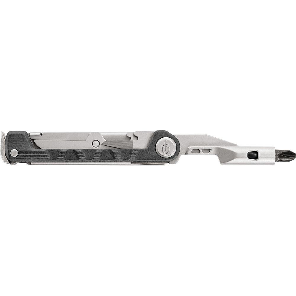 Ein silbernes Multitool mit schwarzem Griff und integriertem Bit-Treiber.