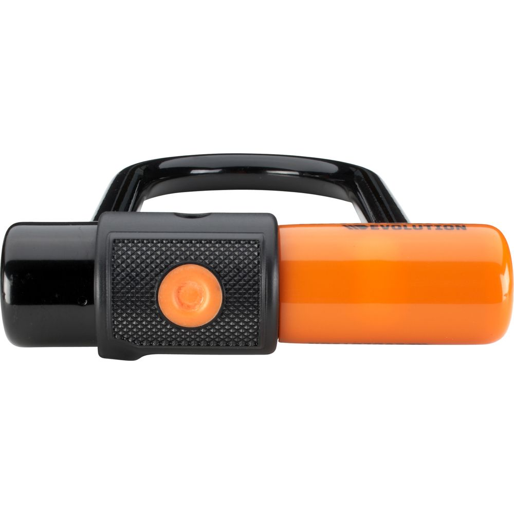 Ein schwarzer Bügel schützt einen orangefarbenen Gegenstand mit einem orangen Knopf.