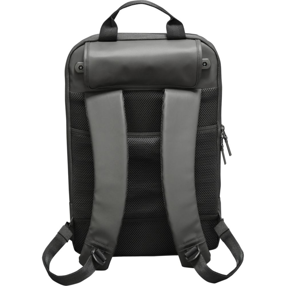 Un sac à dos noir avec des bretelles rembourrées et un dos en maille.
