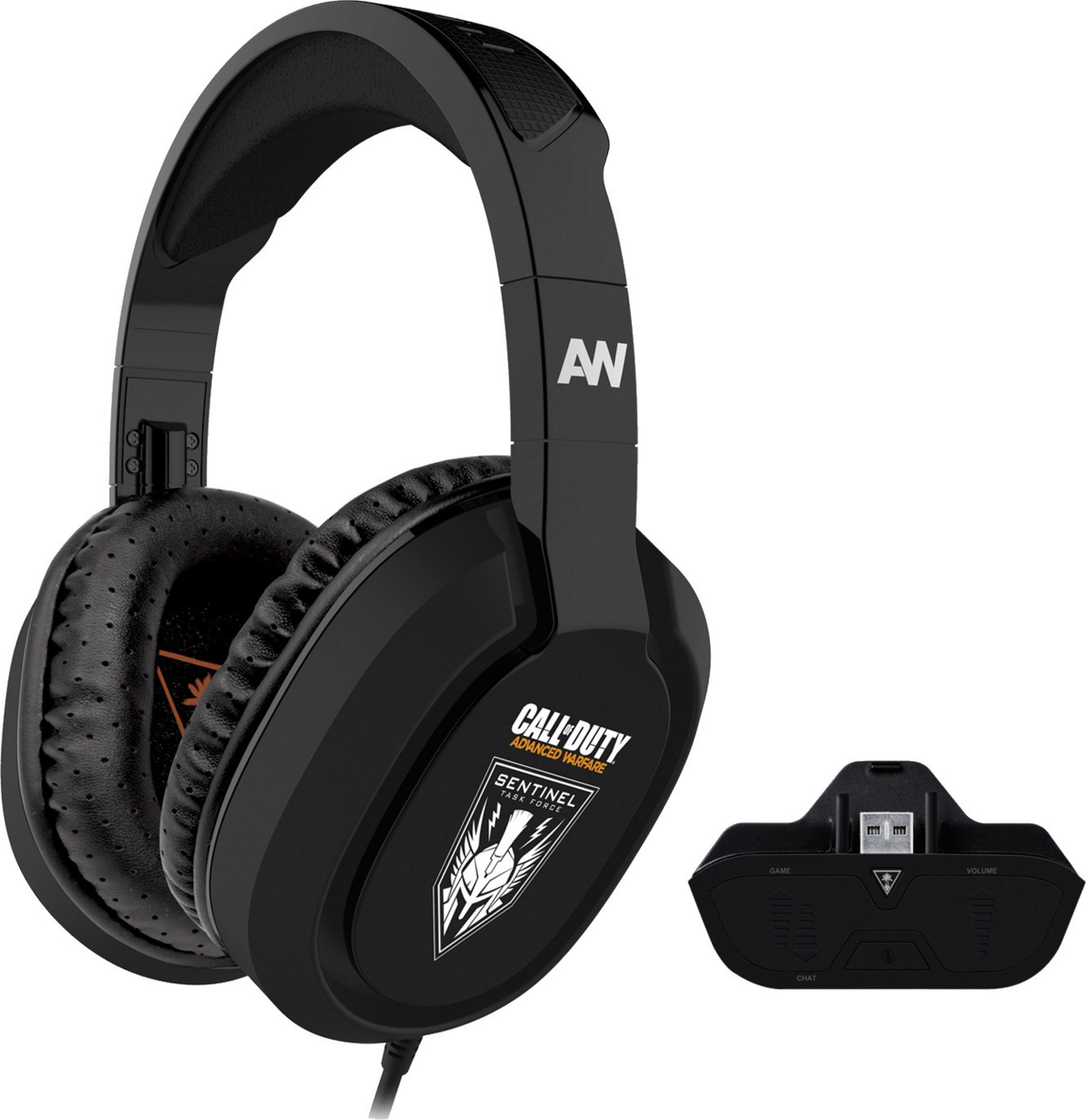 Cuffie da gaming Call of Duty nere con logo e controller audio separato.