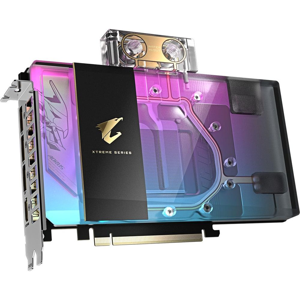 Ein Wasserkühlblock für eine Grafikkarte mit AORUS-Logo und RGB-Beleuchtung.