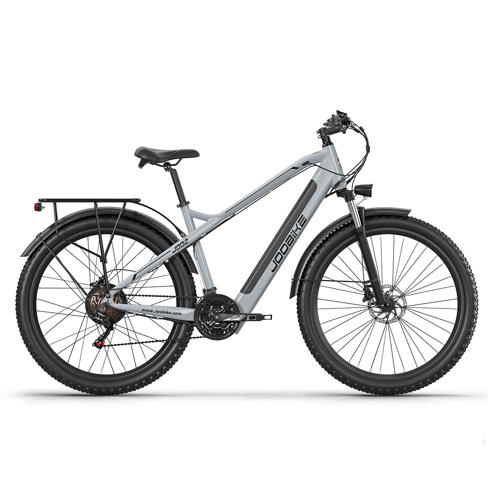 Szary rower elektryczny z szerokimi oponami, bagażnikiem i logo JOOBIKE.