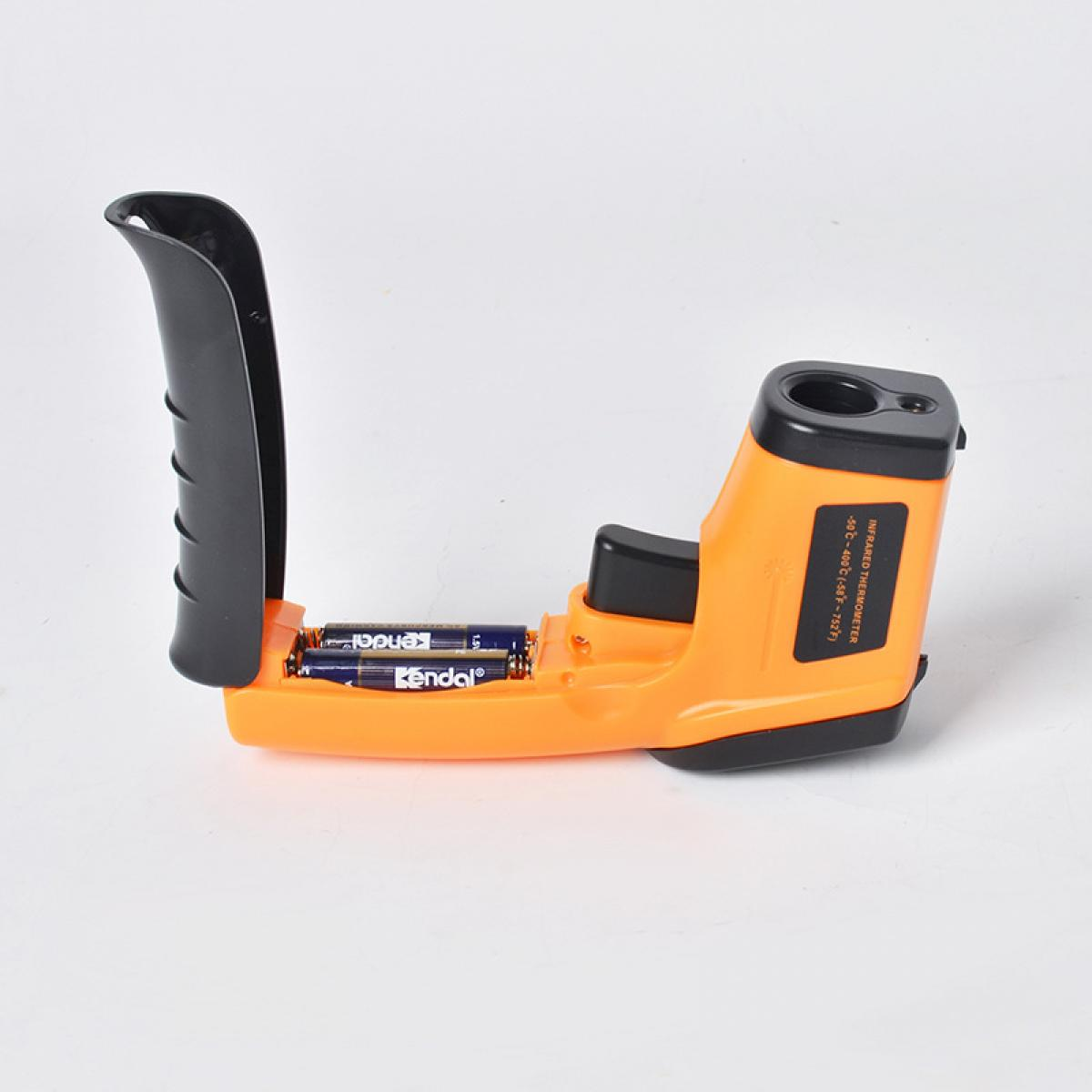 Ein orangefarbener Infrarot-Thermometer mit schwarzem Griff und Batteriefach.
