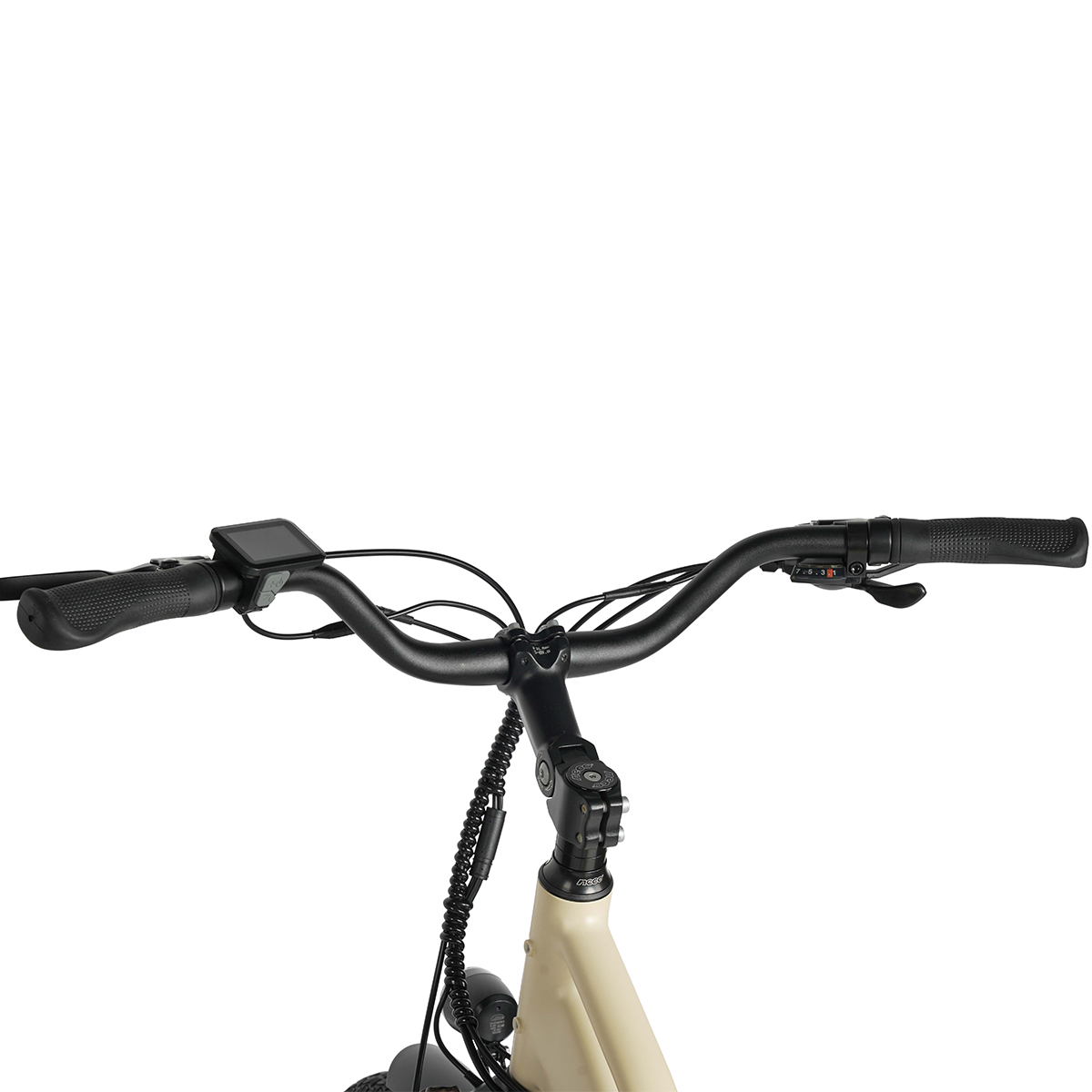 Kierownica beżowego roweru z wyświetlaczem i uchwytami.