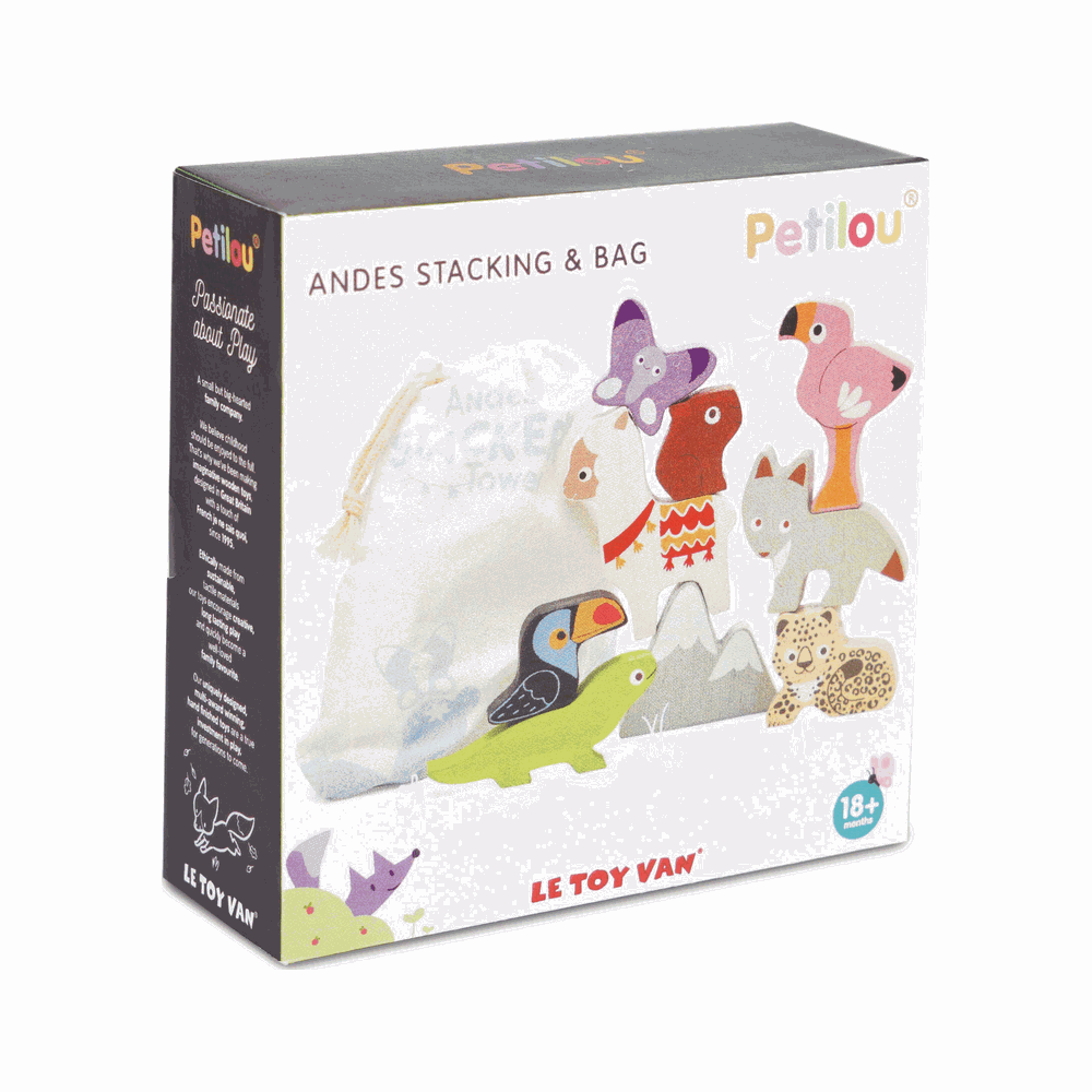 Petilou Andes Stapelspielzeug-Set mit Holztiere, Bergen und Tasche auf Karton.