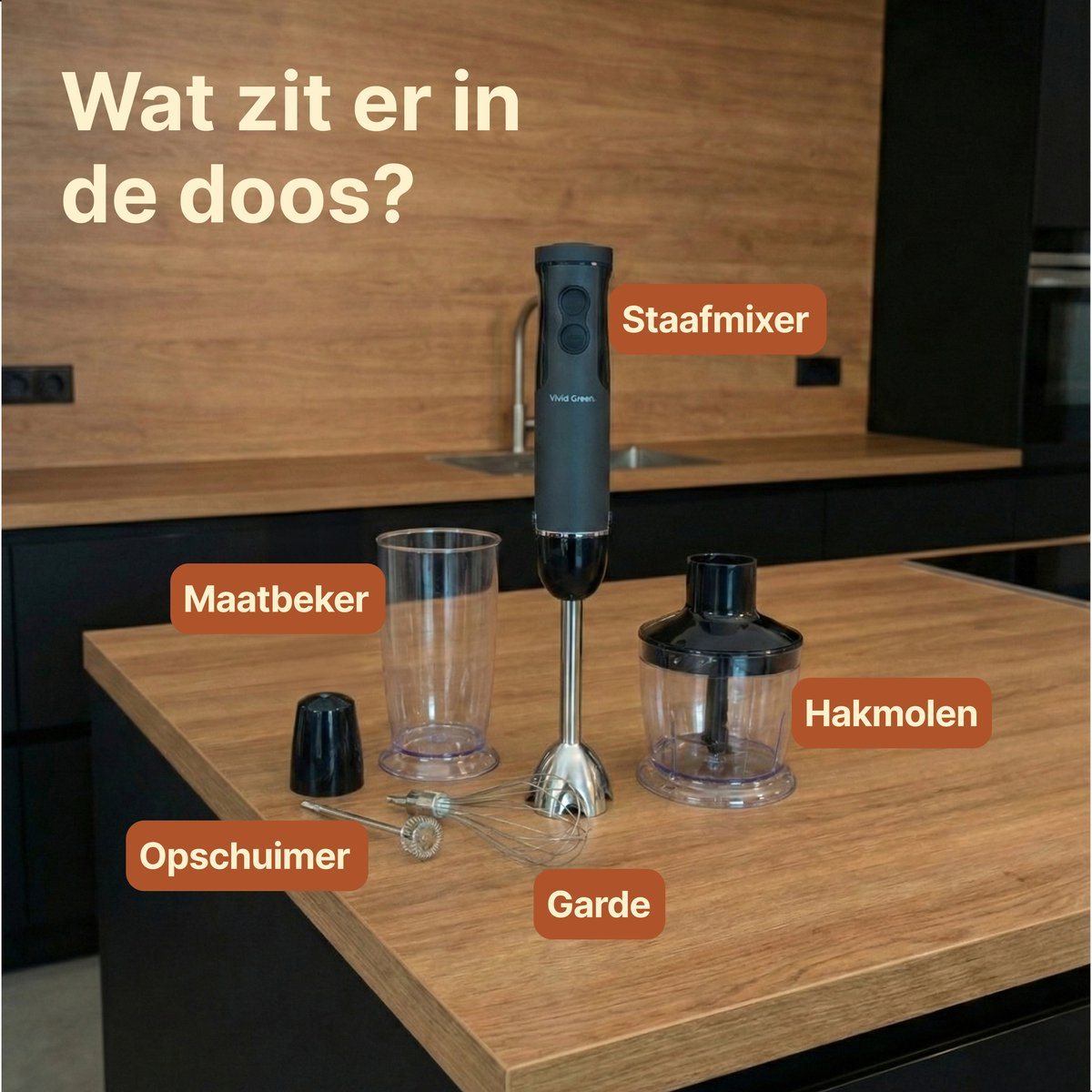 Hand blender with accessories: measuring cup, chopper, whisk, frother.