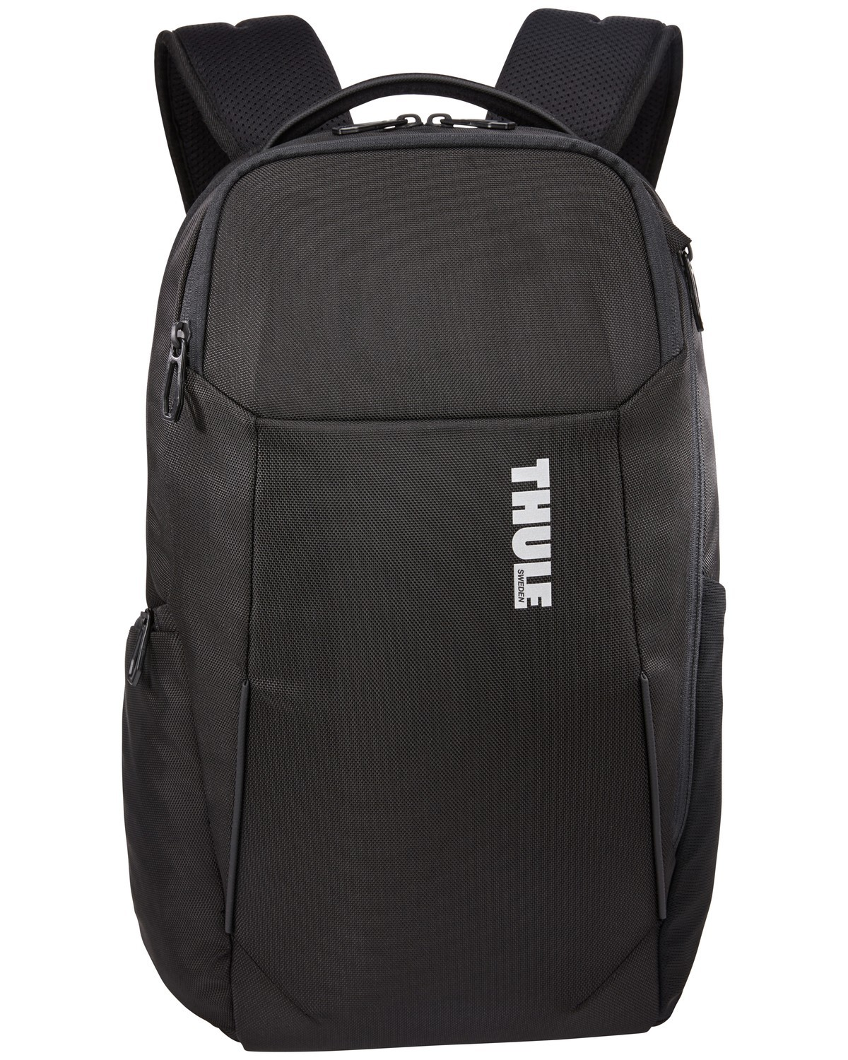 Schwarzer Rucksack mit weißem Logo