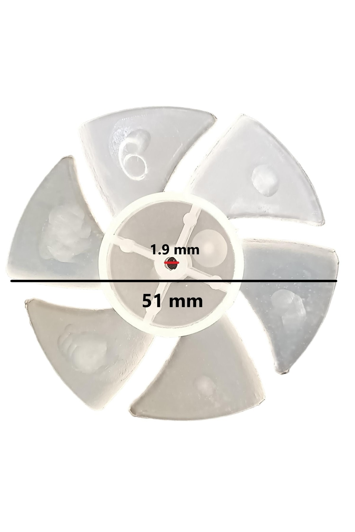 Altı kanatlı beyaz fan, 51 mm genişlik, 1,9 mm kalınlık.